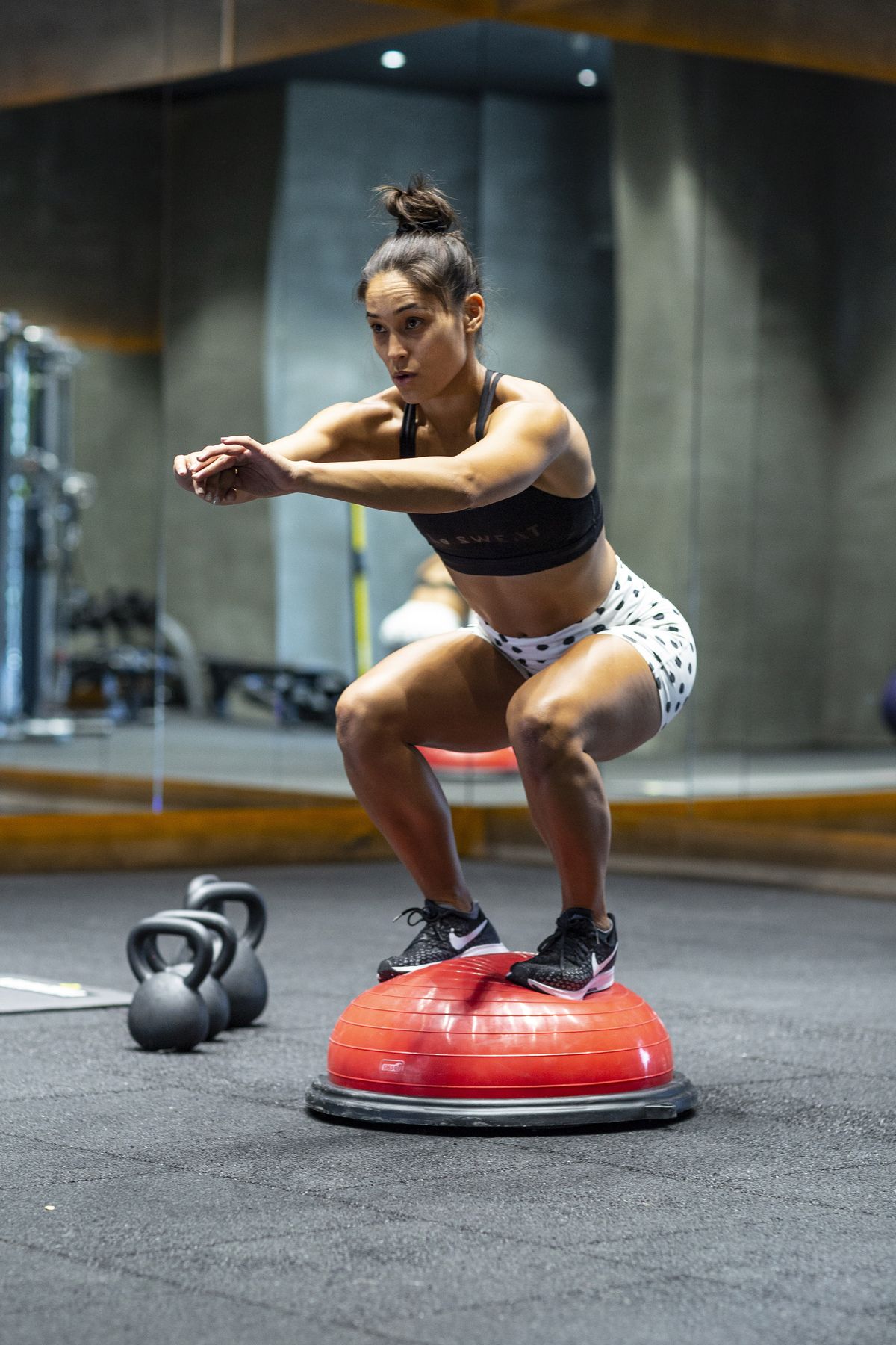 This Bosu Ball Body Stability Workout to Build Balance