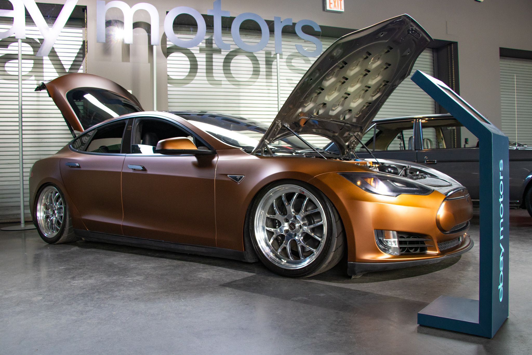 Motors Kicks Off Inaugural New York Auto Parts Show