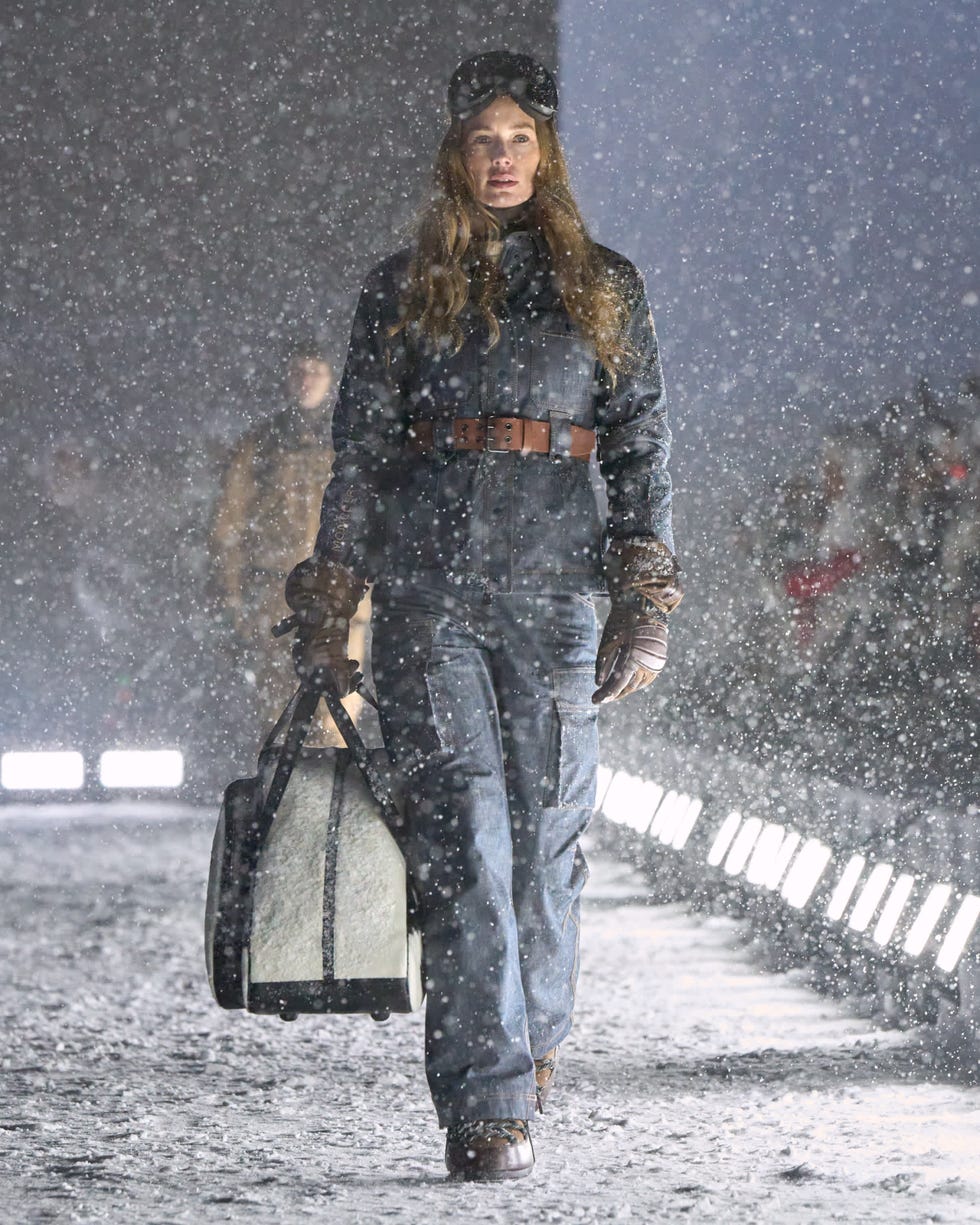 moncler runway