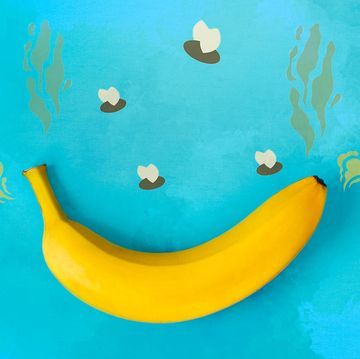 banana with illustrated background of fumes