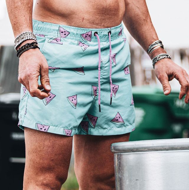 mens shorts are back