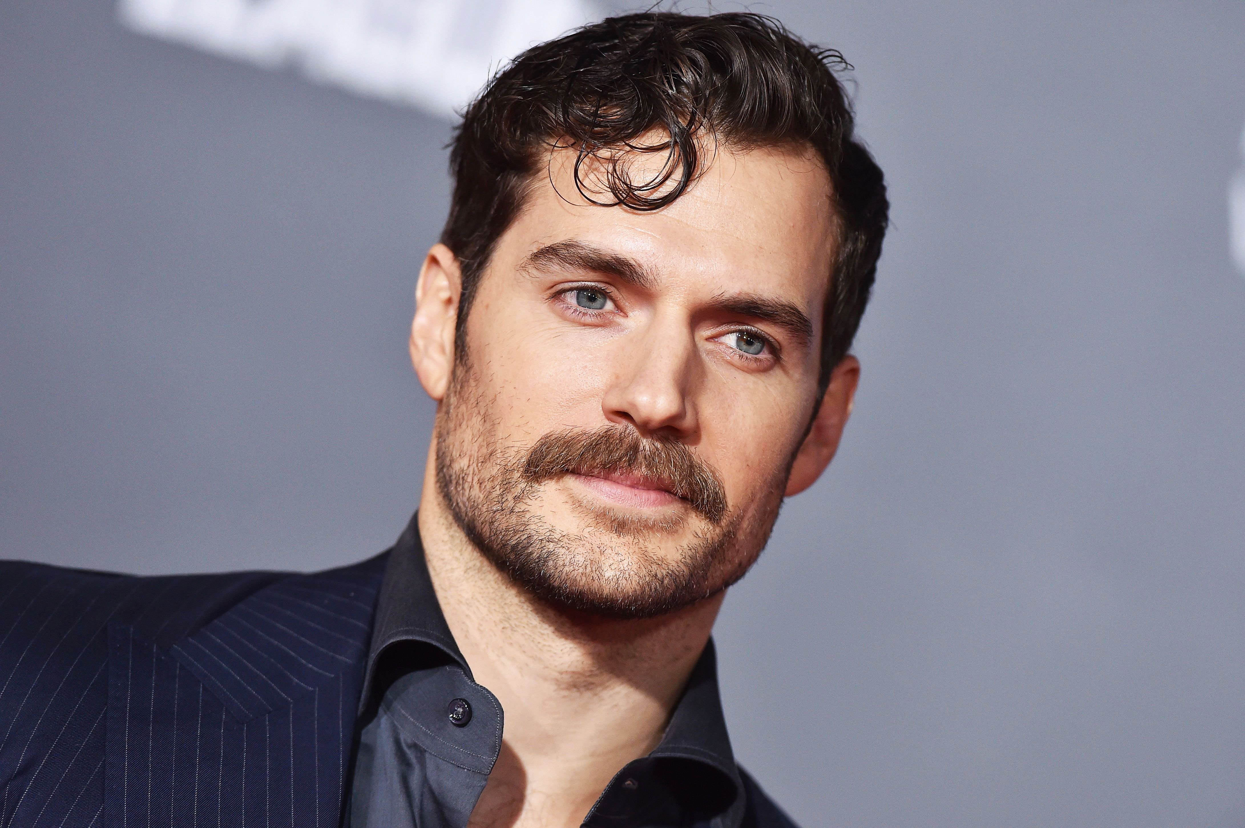 After Superman, Henry Cavill will become new Sherlock Holmes | Esquire  Middle East – The Region's Best Men's Magazine
