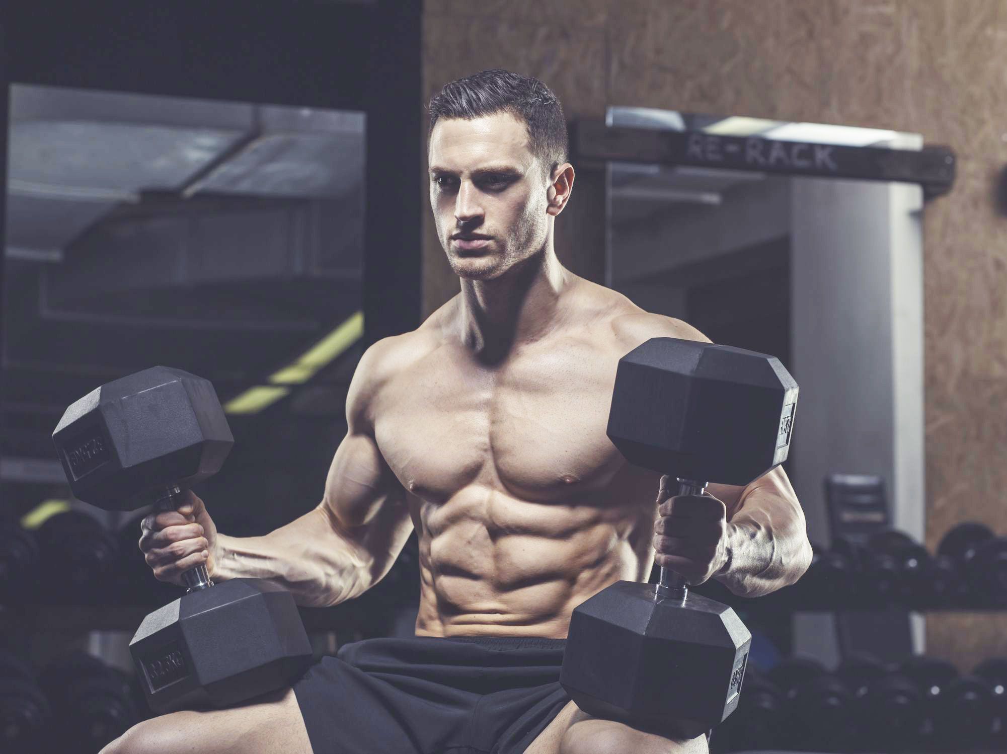 Build A Bigger Chest With This 4-Week Program