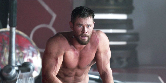 chris hemsworth shirtless