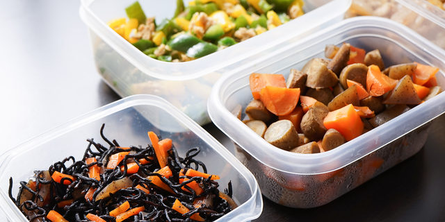 These Meal Prep Containers from Rubbermaid Are On Sale Now