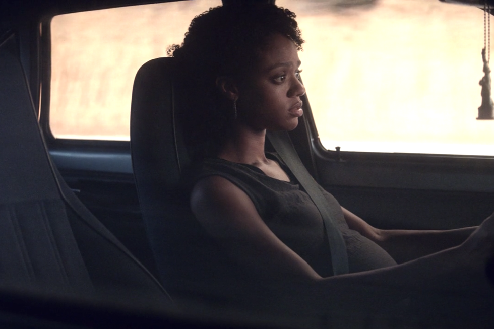Young Mia driving in Hulu's Little Fires Everywhere.