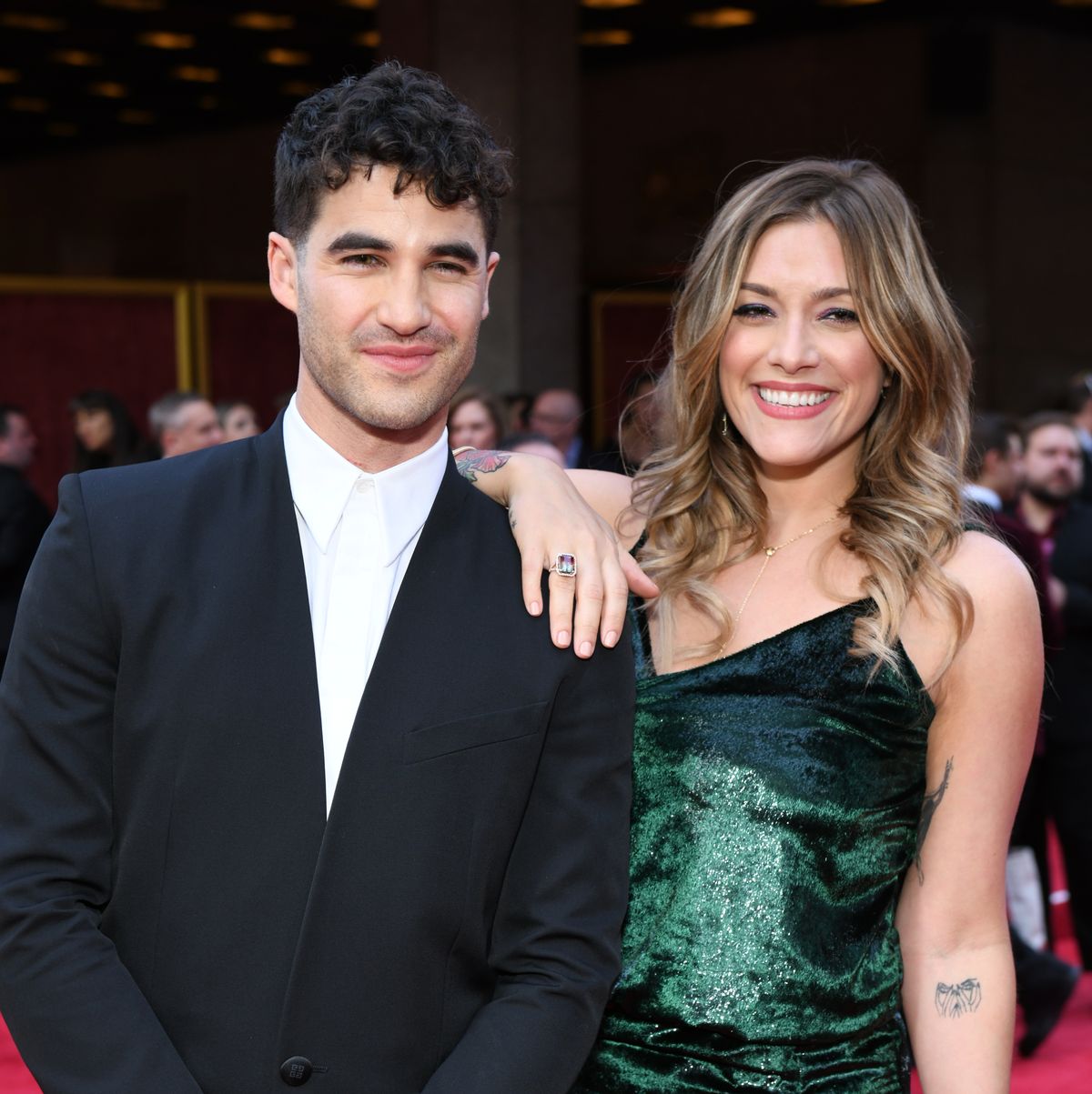 new york, new york   june 09 darren criss and mia swier attend the 73rd annual tony awards at radio city music hall on june 09, 2019 in new york city photo by jenny andersongetty images for tony awards productions