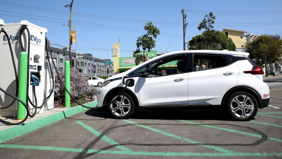 michael mcdaniel, 30, of bakersfield, charges his 2019 chevy bolt rental at a charging station at the corner of bay and columbus in san francisco, calif, on thursday, september 26, 2019 it took nearly an hour to charge his vehicle at the total of $6