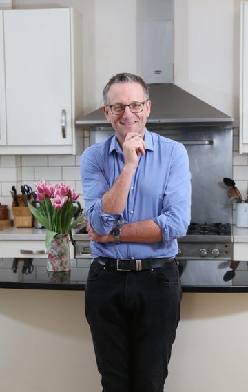 dr michael mosley photographed in the kitchen of his home in beaconsfield, buckinghamshire