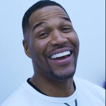celebrities react to 'gma' star michael strahan getting rid of the gap in his teeth