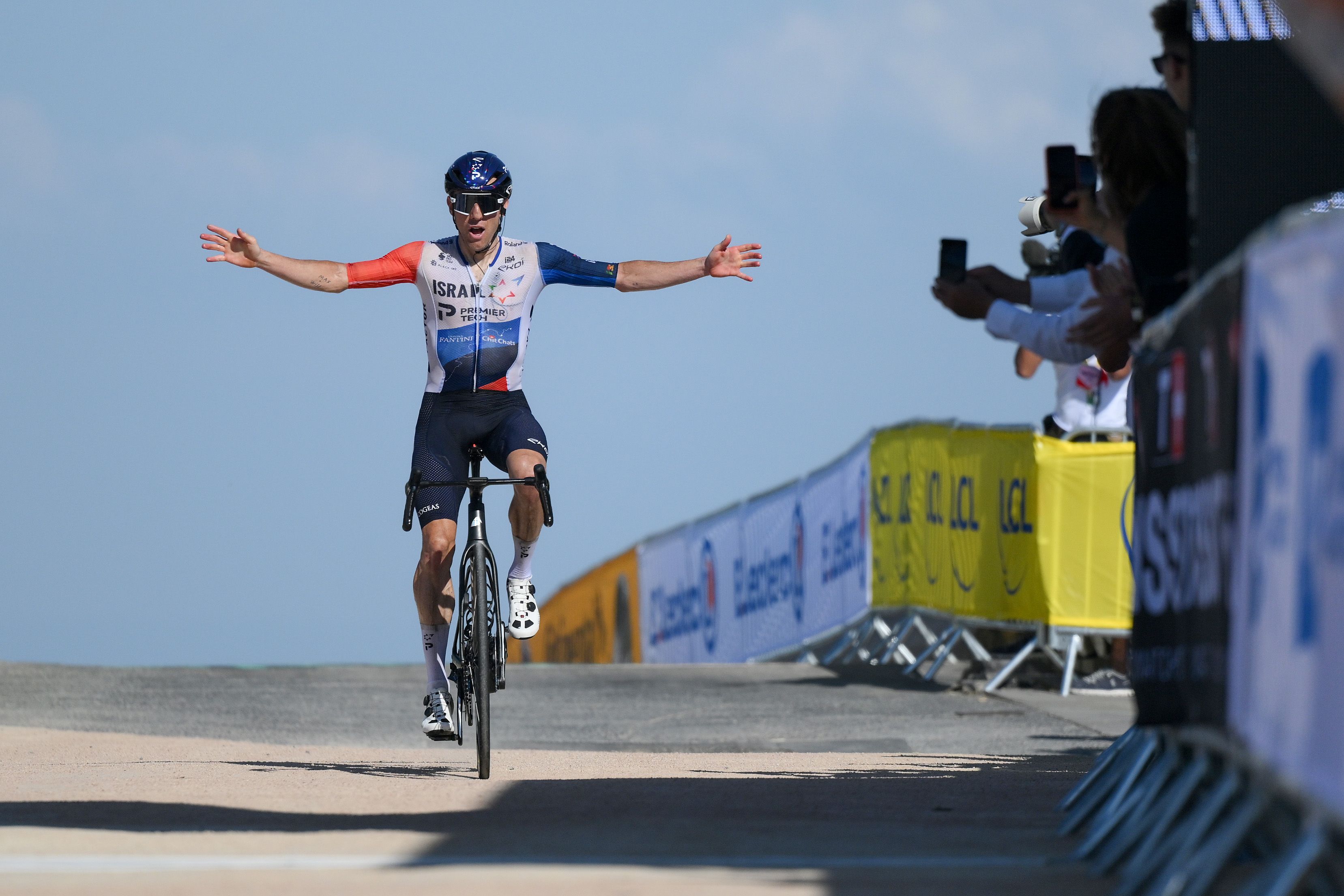 Sub-4 Minute Miler Michael Woods Wins Stage 9 of Tour de France