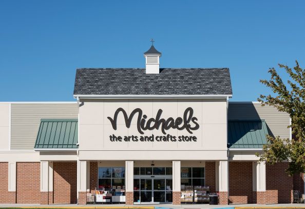 michaels arts and crafts store exterior