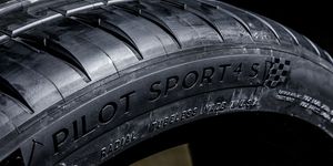 Tire, Synthetic rubber, Automotive tire, Tread, Auto part, Automotive wheel system, Wheel, Natural rubber, Rim, Formula one tyres, 