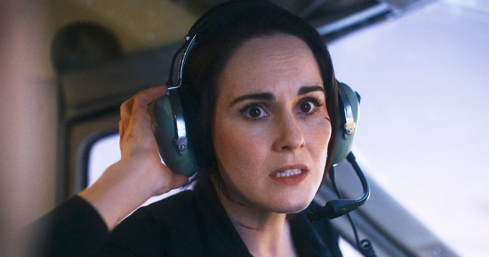 michelle dockery as madolyn in flight risk