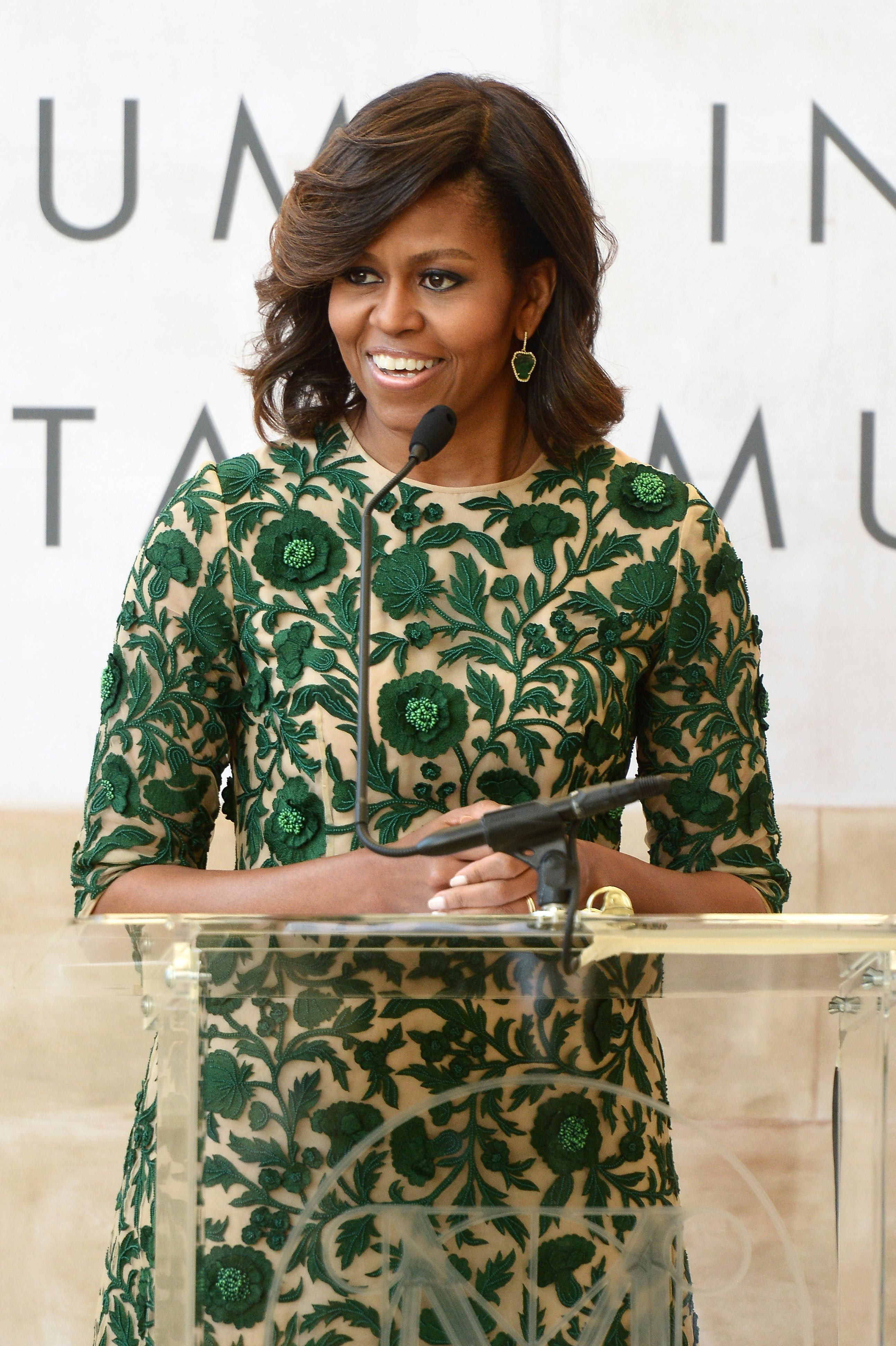 Michelle obama in green dress hotsell