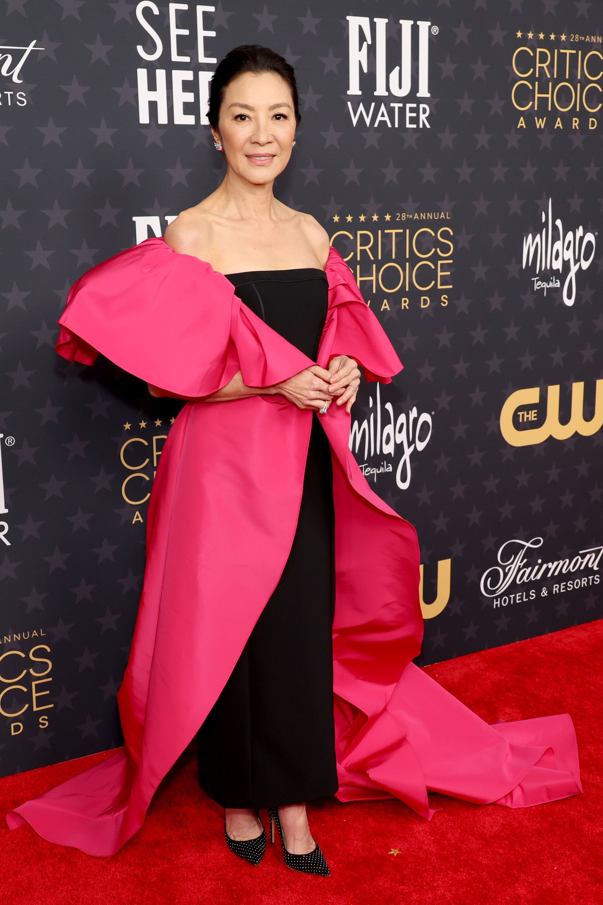 Aubrey Plaza llevó el 'beauty look' menos 'Harper' posible en los Critics  Choice Awards 2023