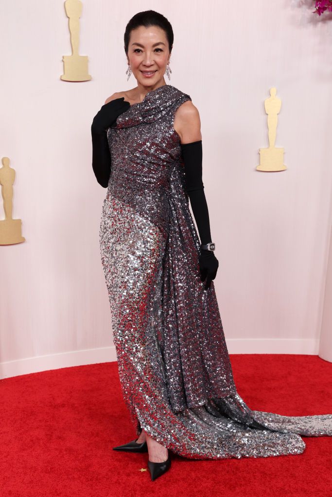 Michelle Yeoh Wore a Two Tone Sequin Gown to The Oscars 2024 See