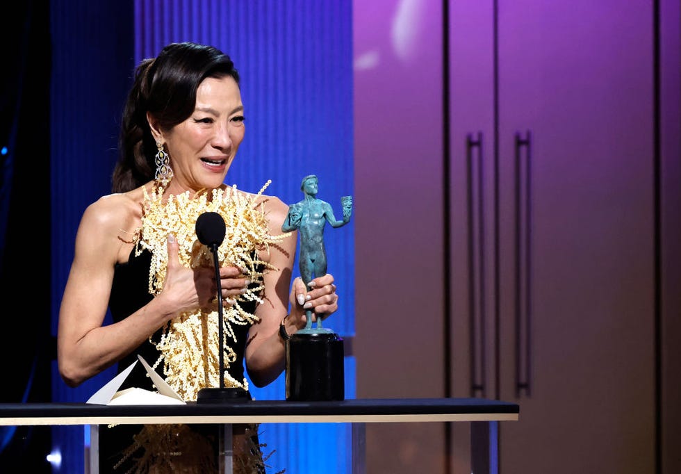 michelle yeoh sag awards