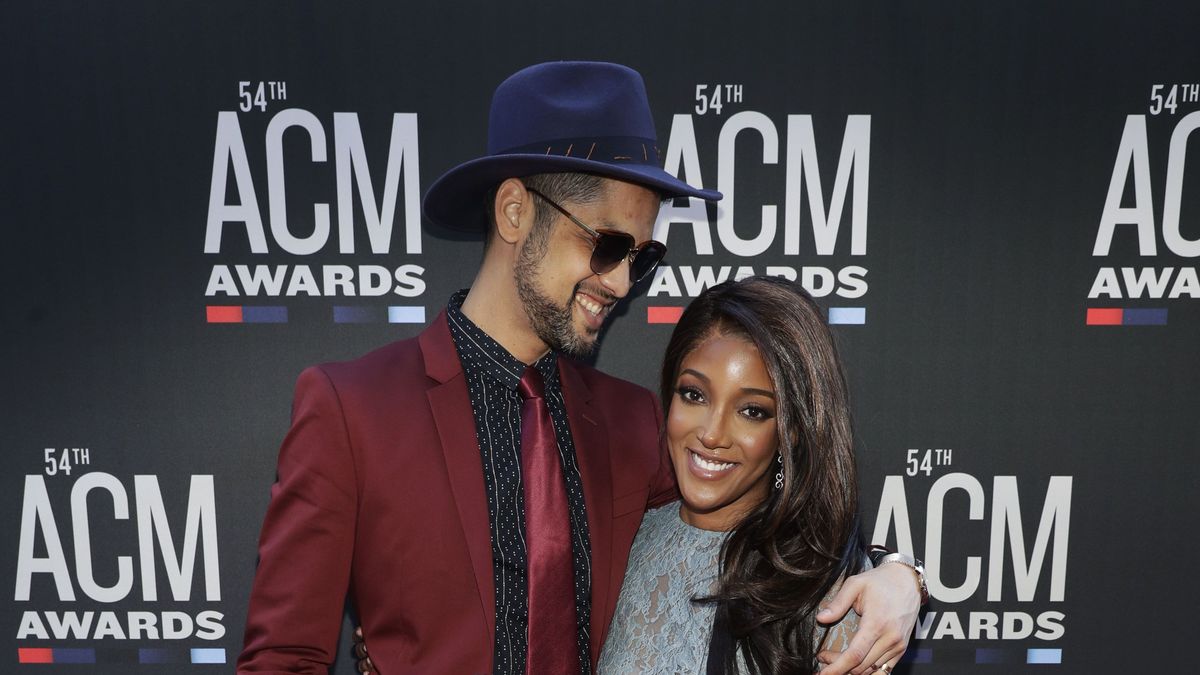 preview for 4 Facts About Country Singer Mickey Guyton