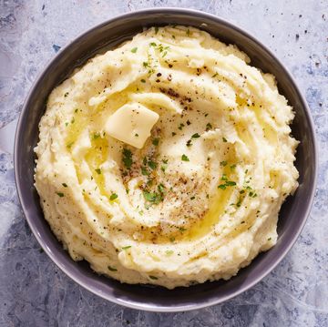 microwave mashed potatoes with butter and chives