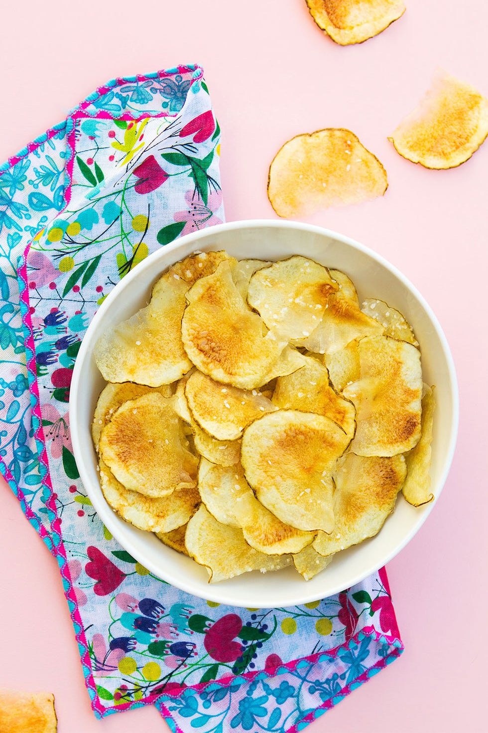 Dish, Food, Cuisine, Ingredient, Potato chip, Junk food, Produce, Staple food, Snack, Side dish, 