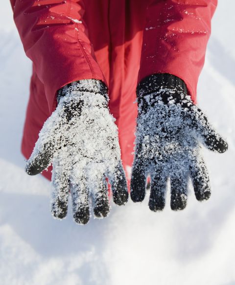 winter health myths - Frostbite is hard to get