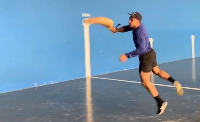 Miguel Ángel Silvestre. Jai Alai