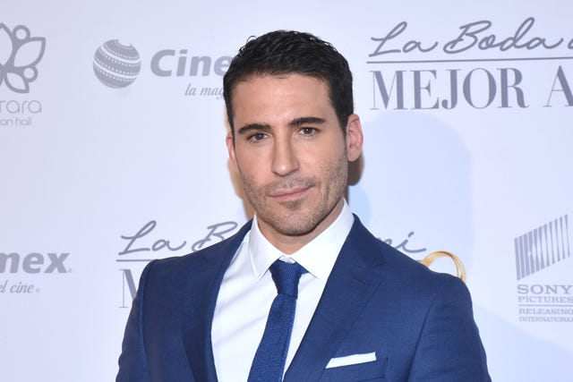 Miguel Ángel Silvestre- La Boda de Mi Mejor Amigo - Mexico City Premiere Red Carpet