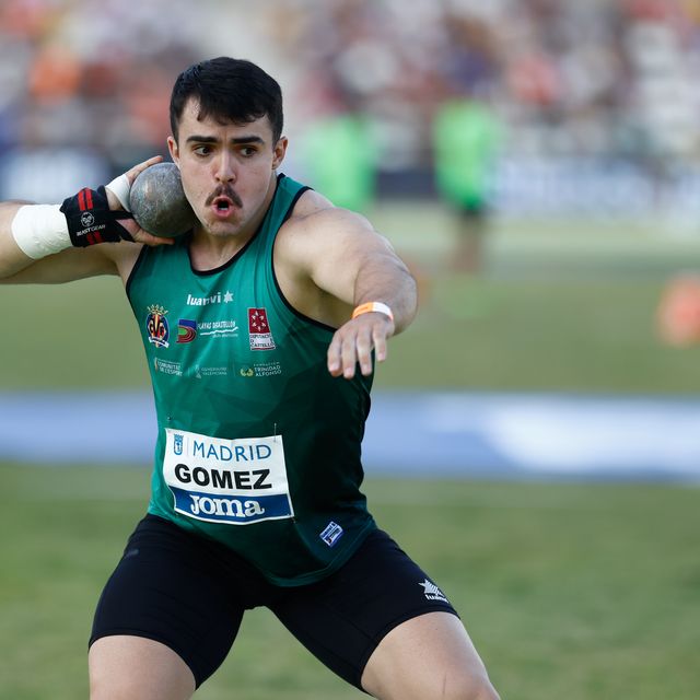 miguel gómez lanza el peso