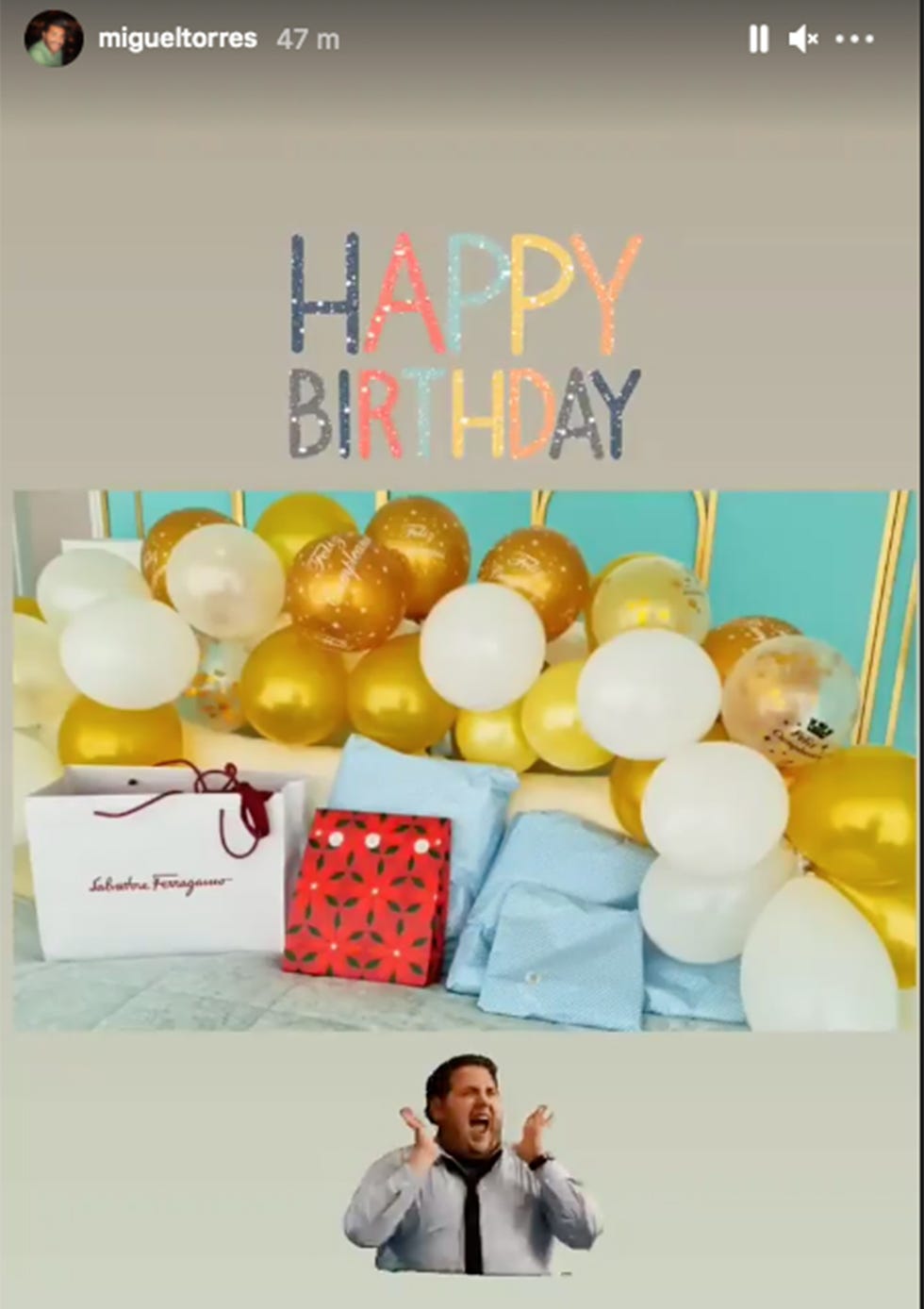 miguel torres celebra su 35 cumpleaños junto a paula echevarría