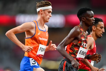 mike foppen tijdens 5000 m olympische spelen tokyo 2021