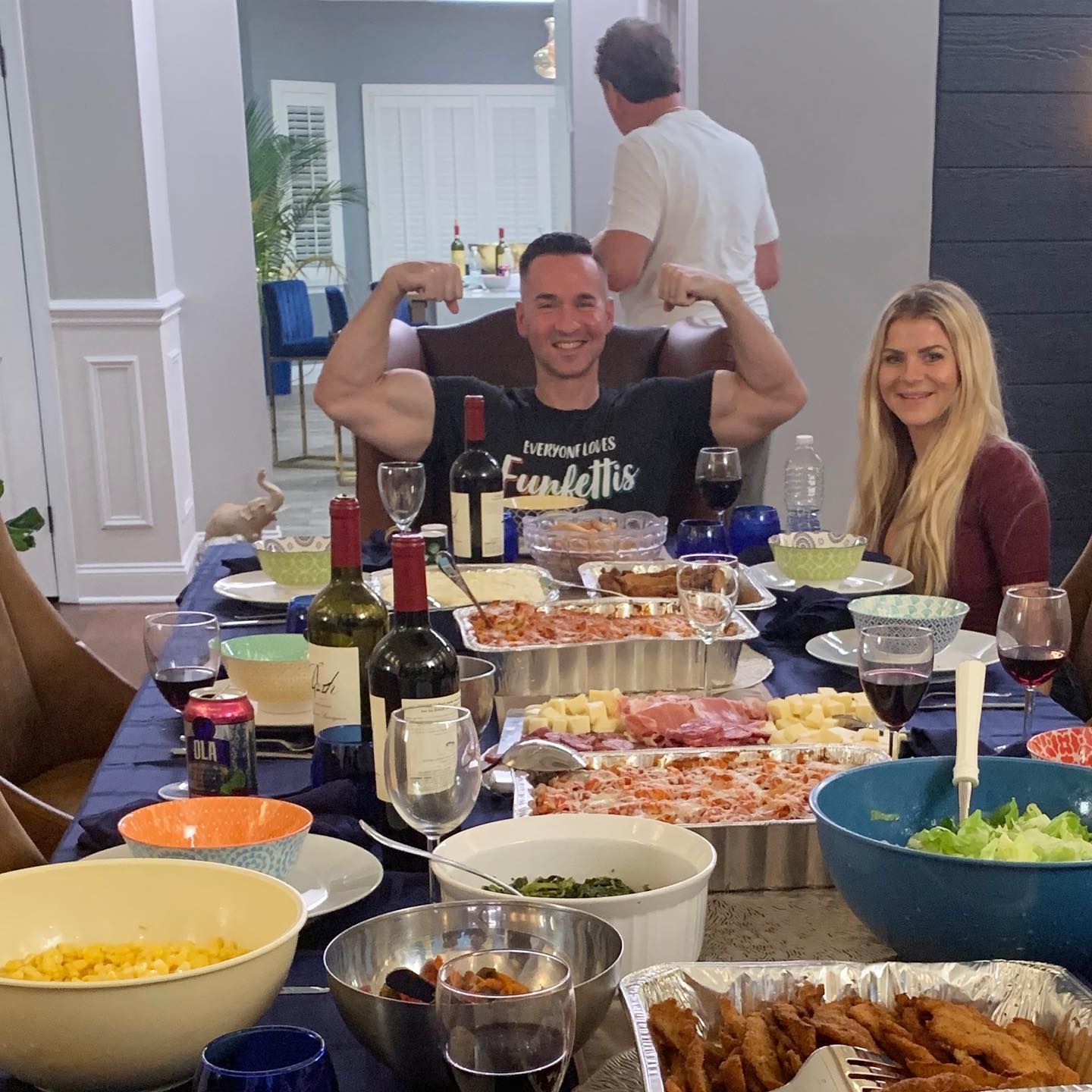 Bank zoete smaak Ik geloof Jersey Shore's The Situation Shared A Photo Of A Massive Dinner Post Prison
