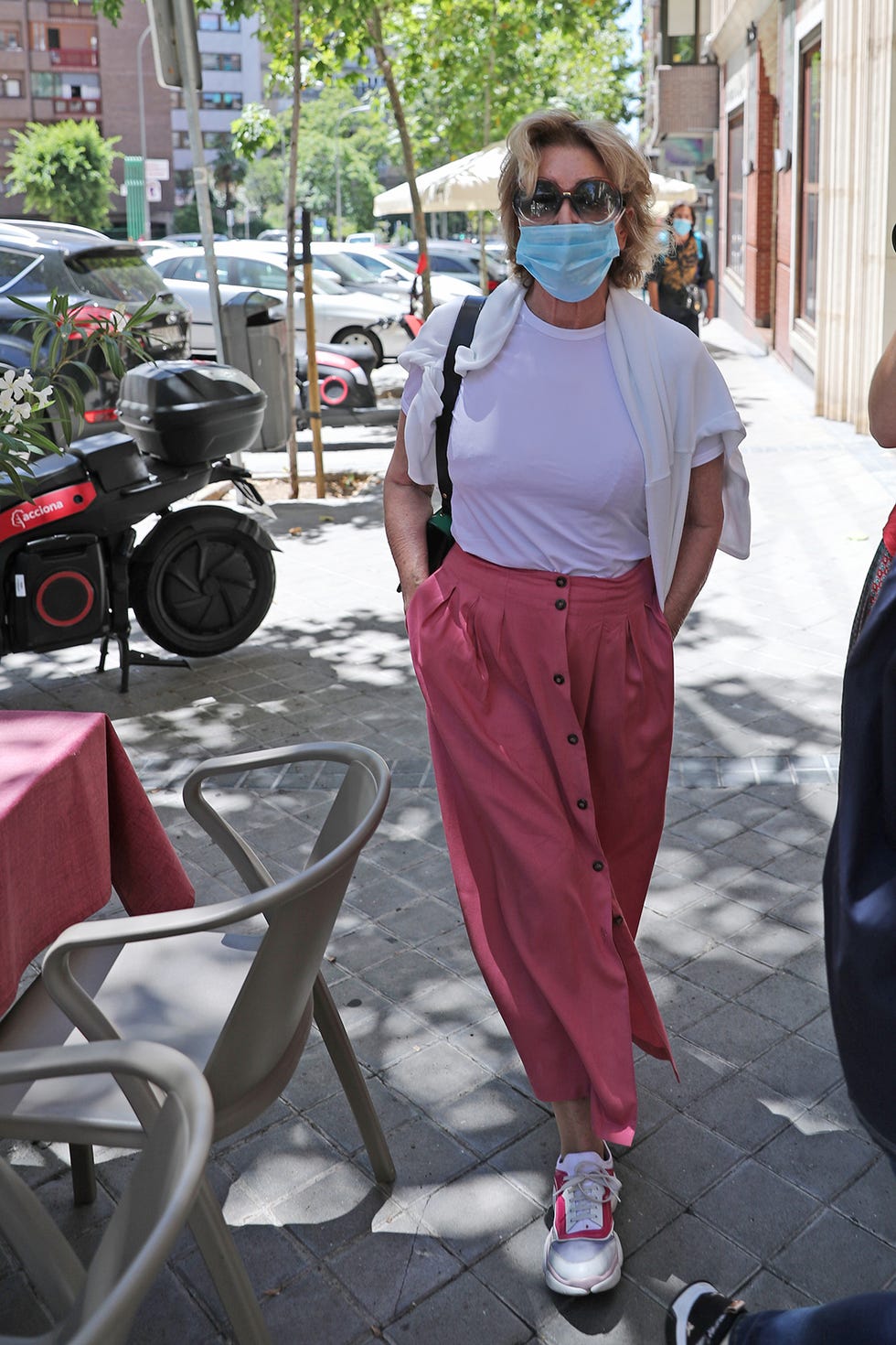 mila ximenez por las calles de madrid