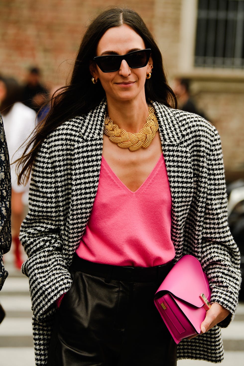 Street fashion, Eyewear, Clothing, Sunglasses, Pink, Fashion, Outerwear, Polka dot, Blazer, Design, 