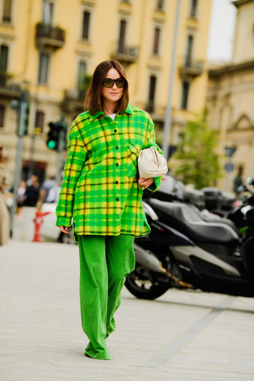 Plaid, Green, Street fashion, Clothing, Pattern, Tartan, Fashion, Snapshot, Textile, Design, 