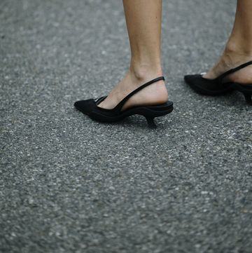 scarpa nera con tacco