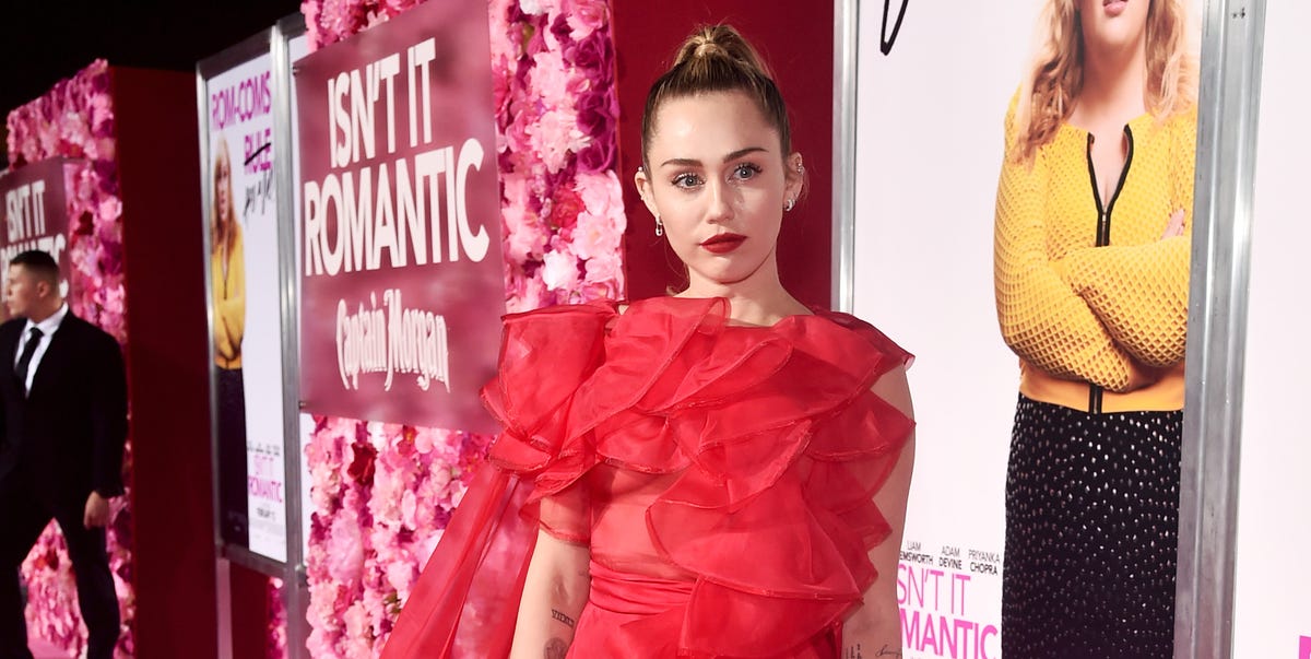 Miley Cyrus Took Liam Hemsworth's Place at His Premiere in the Most Breathtaking Valentino Gown