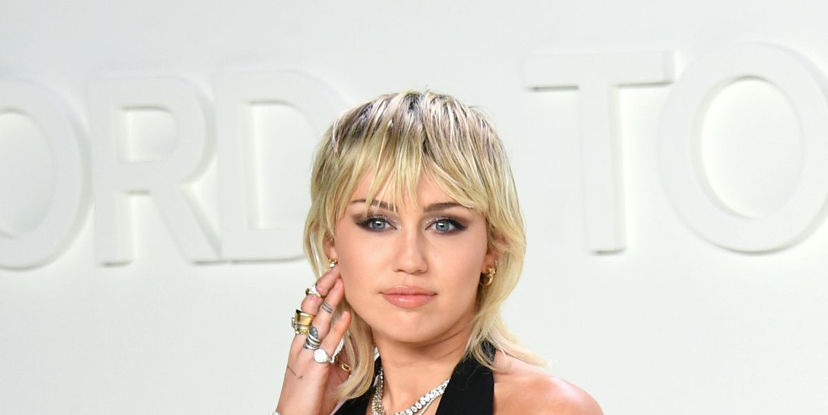 Miley Cyrus on her bisexual preferences and women's bodies