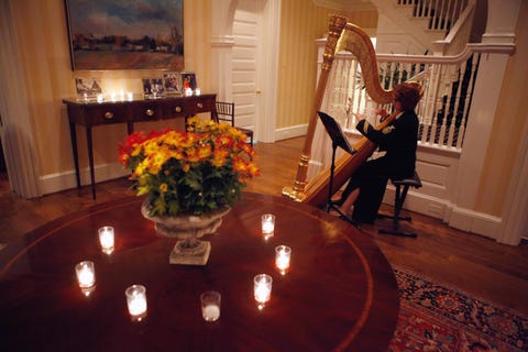bidens host wounded troops and families for thanksgiving celebration