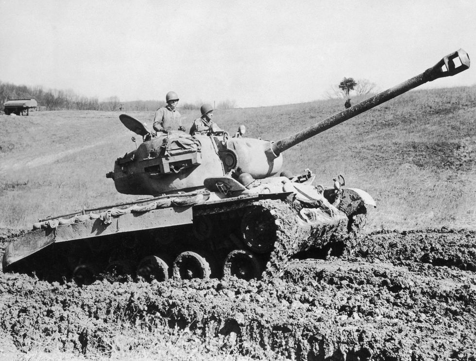 the american m 26 pershing tank in 1945