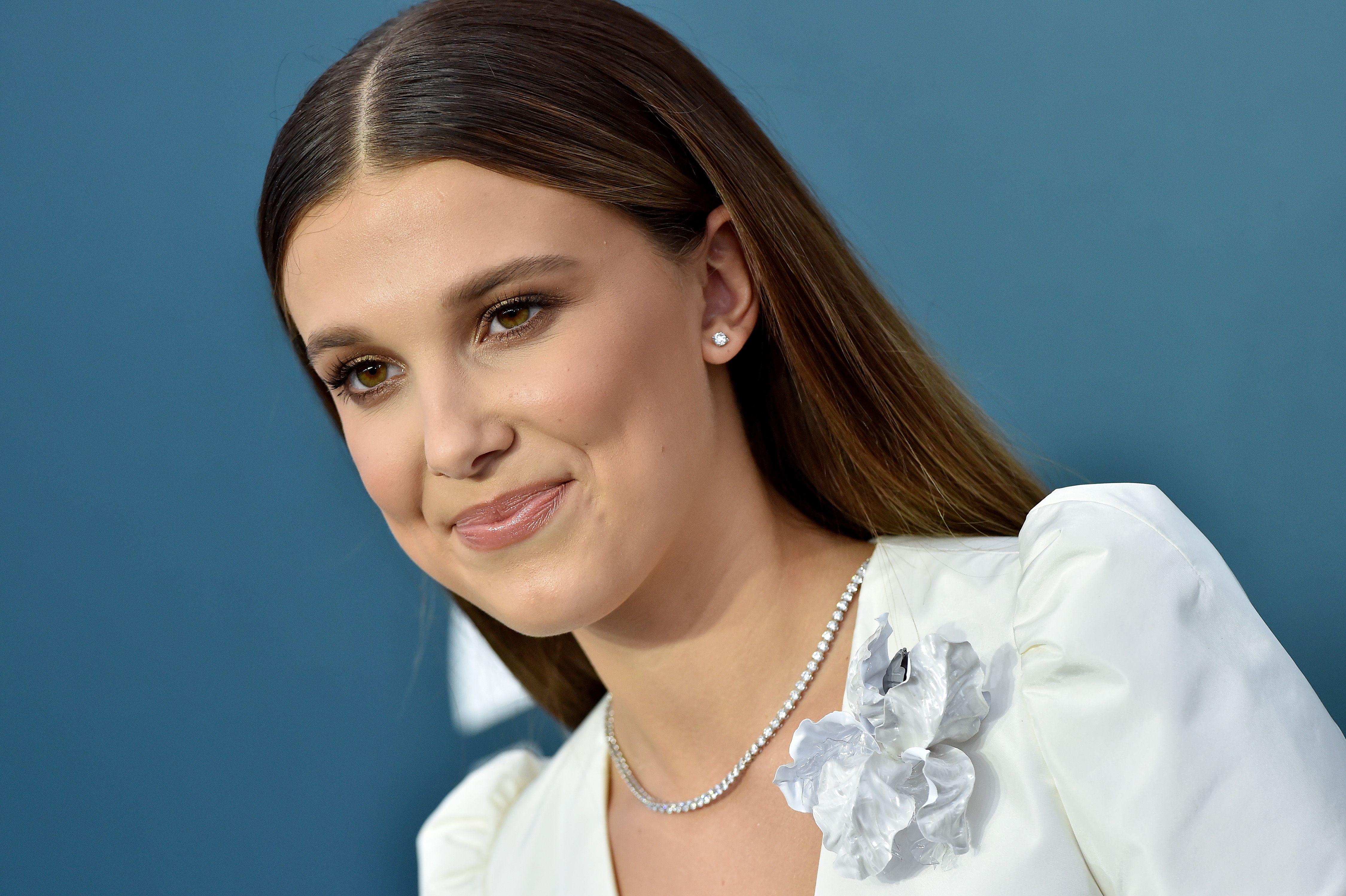Millie Bobby Brown shows off daring fashion style in a blazer mini