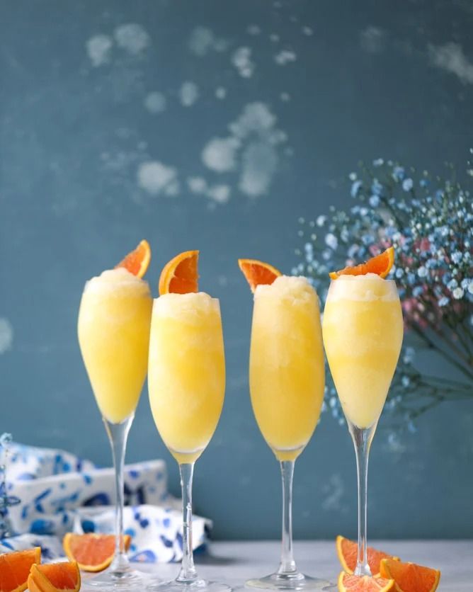 frozen mimosas with orange slices