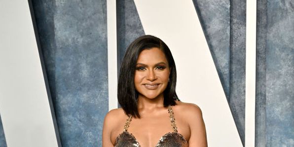 Mindy Kaling Flaunts Her Toned Booty In New Swimsuit Pic on IG