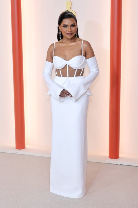 mindy kaling in vera wang