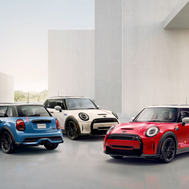 Mini Cooper S Special Edition Ditches Union Jack for Stars and Stripes