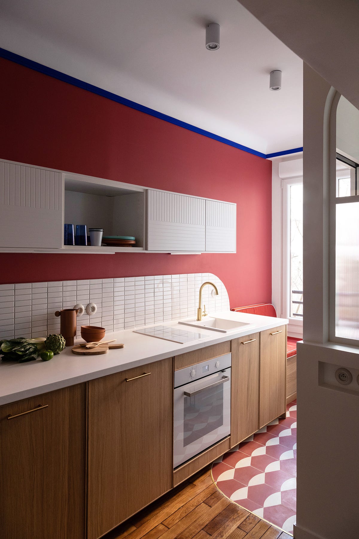 Cucine piccole e strette: 8 idee per la vostra