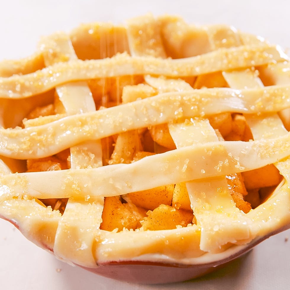 mini apple pies stills