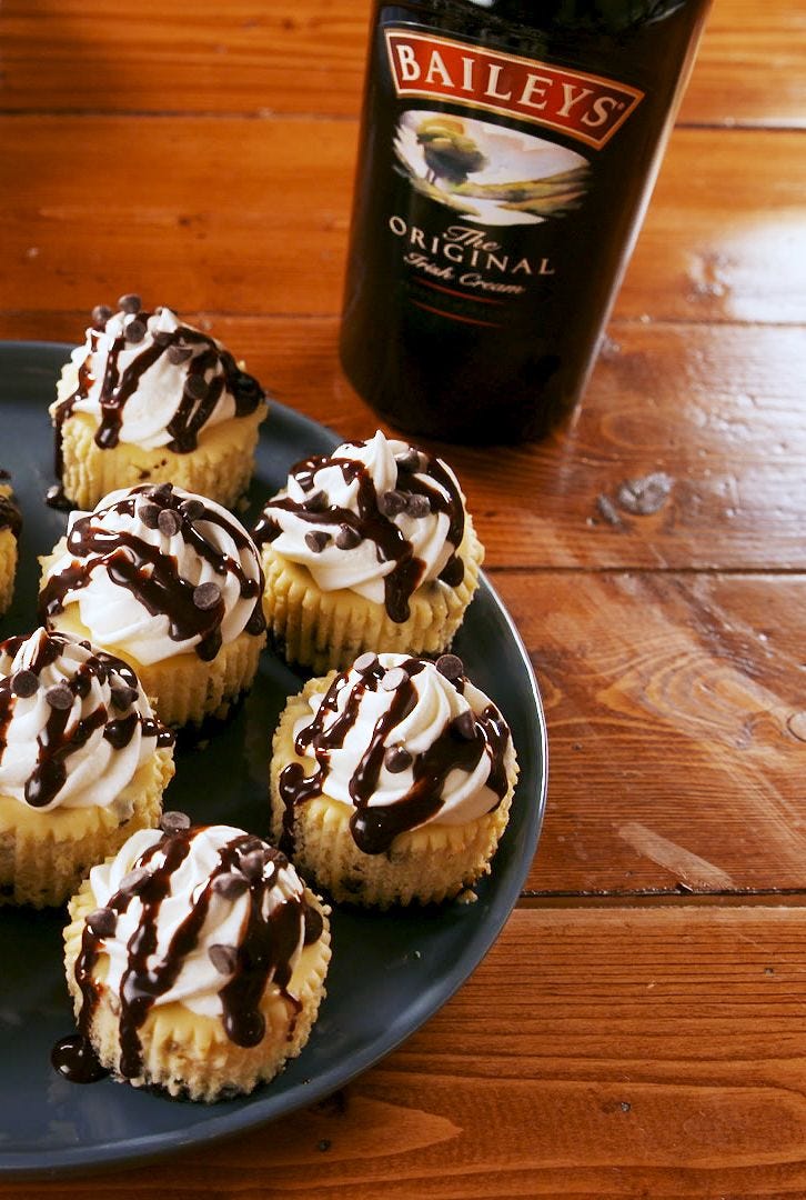 mini baileys cheesecakes