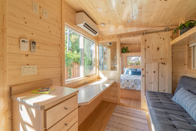 Mini casa de construcción modular y decoración boho
