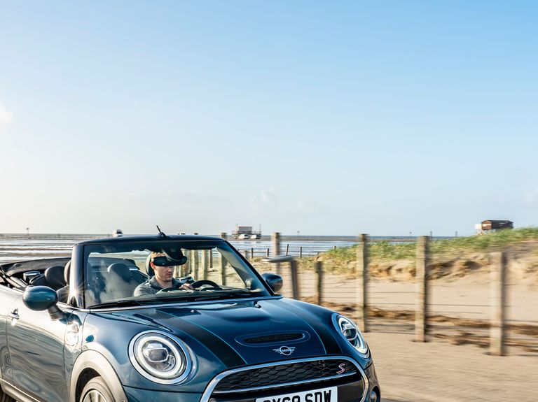 2021 Mini Cooper Review, Pricing, and Specs